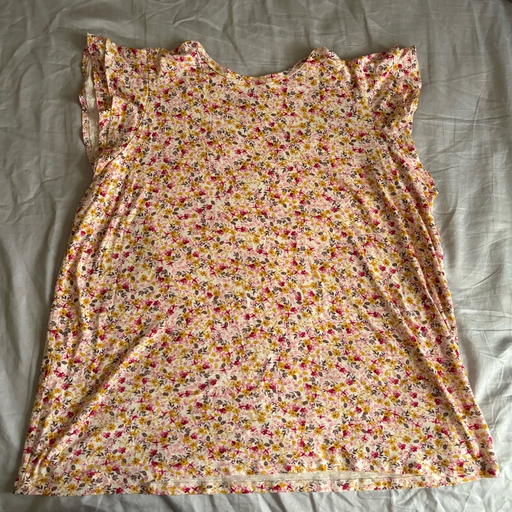 Torrid Super Soft Floral Tee Size 3